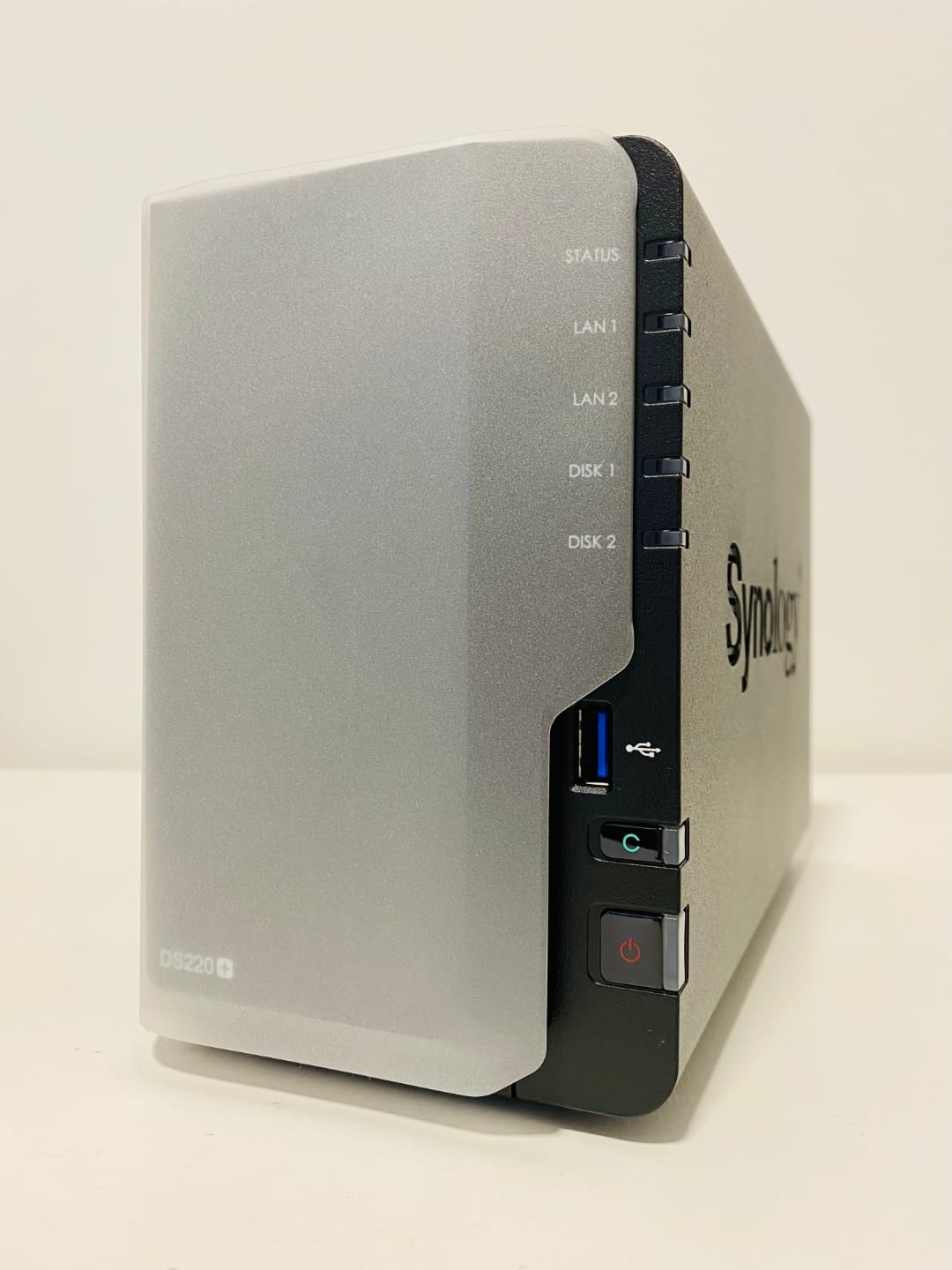 Synology 2 bay NAS DiskStation DS220+ (Diskless),Black